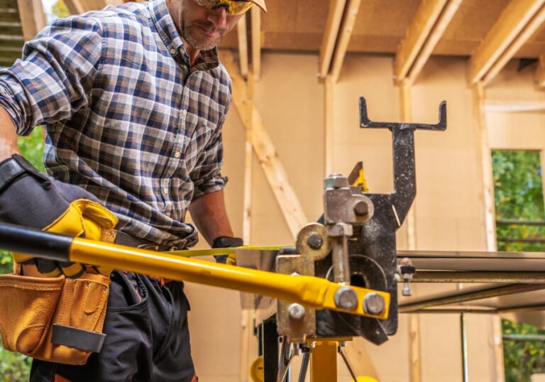 Carpentry,-Finishes-&-Custom-Woodwork